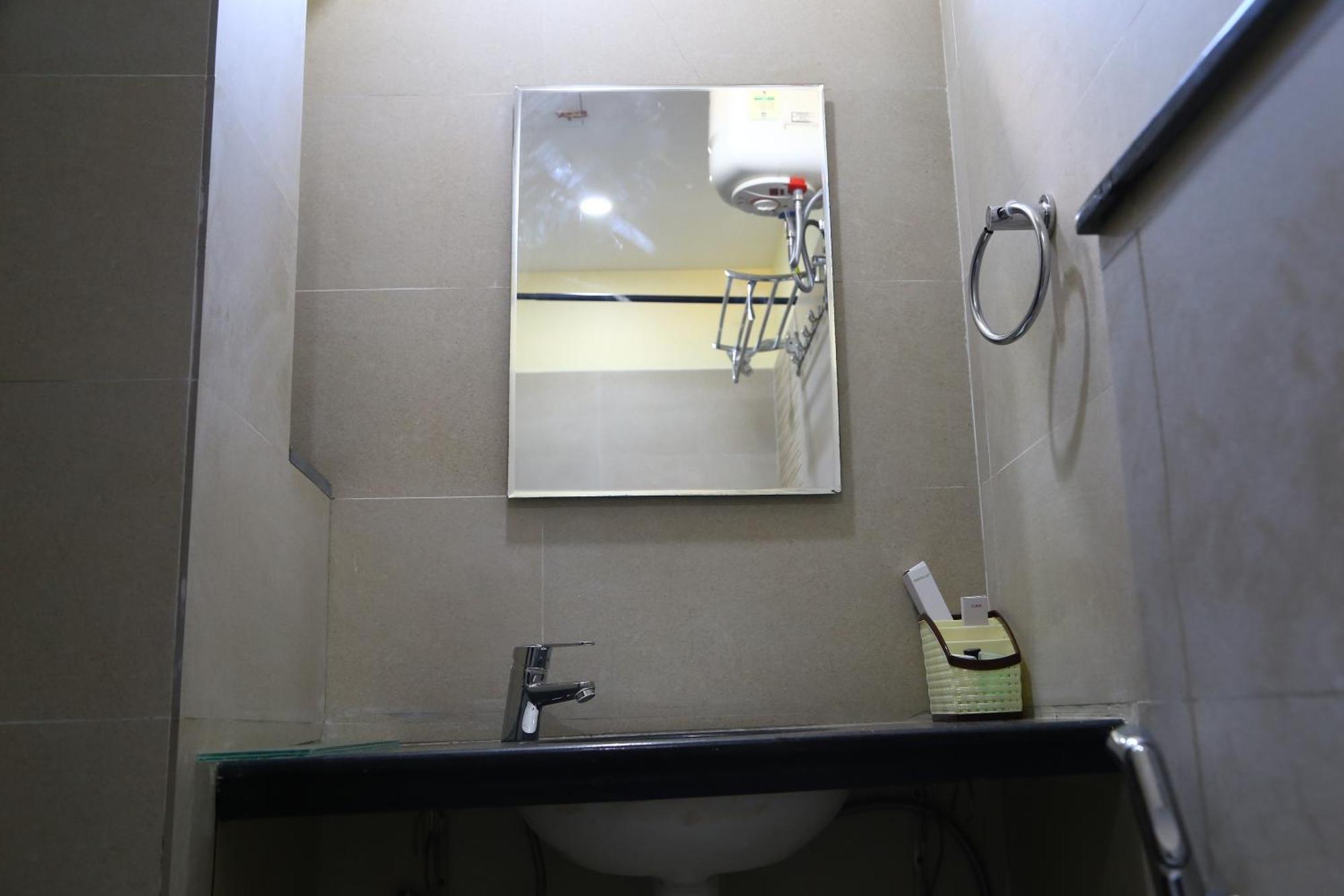 Hotel Landmark Port Blair Bagian luar foto